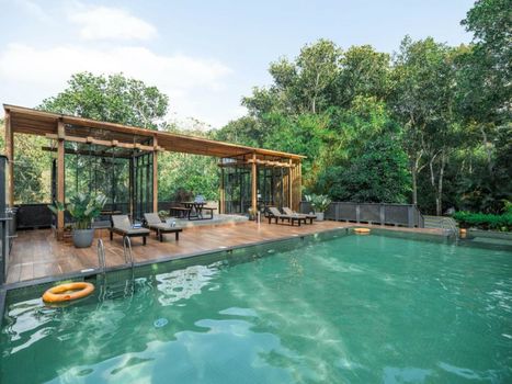 The Mountain Courtyard Thekkady