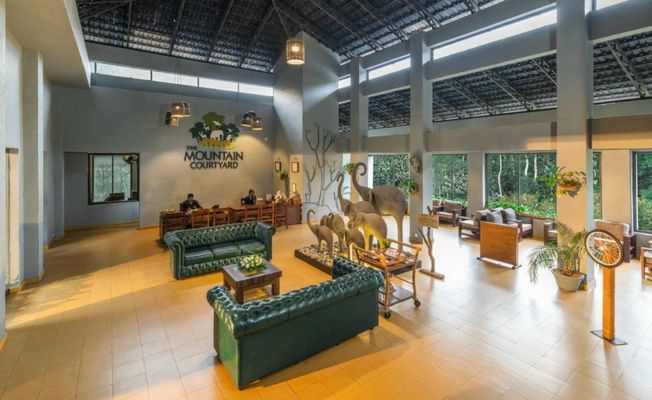 The Mountain Courtyard Thekkady