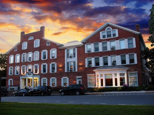 Middlebury Inn