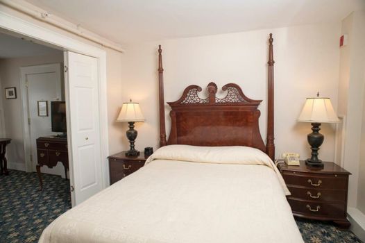 Middlebury Inn