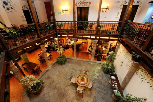 La Casona de la Ronda Hotel Boutique
