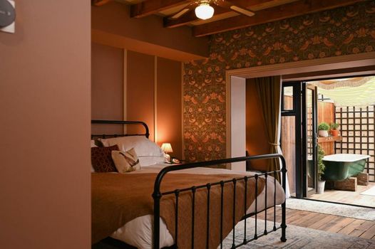 The Rabbit Hotel & Retreat