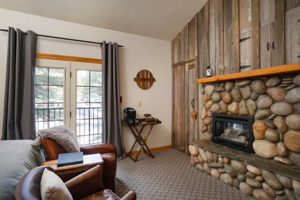 Black Bear Lodge
