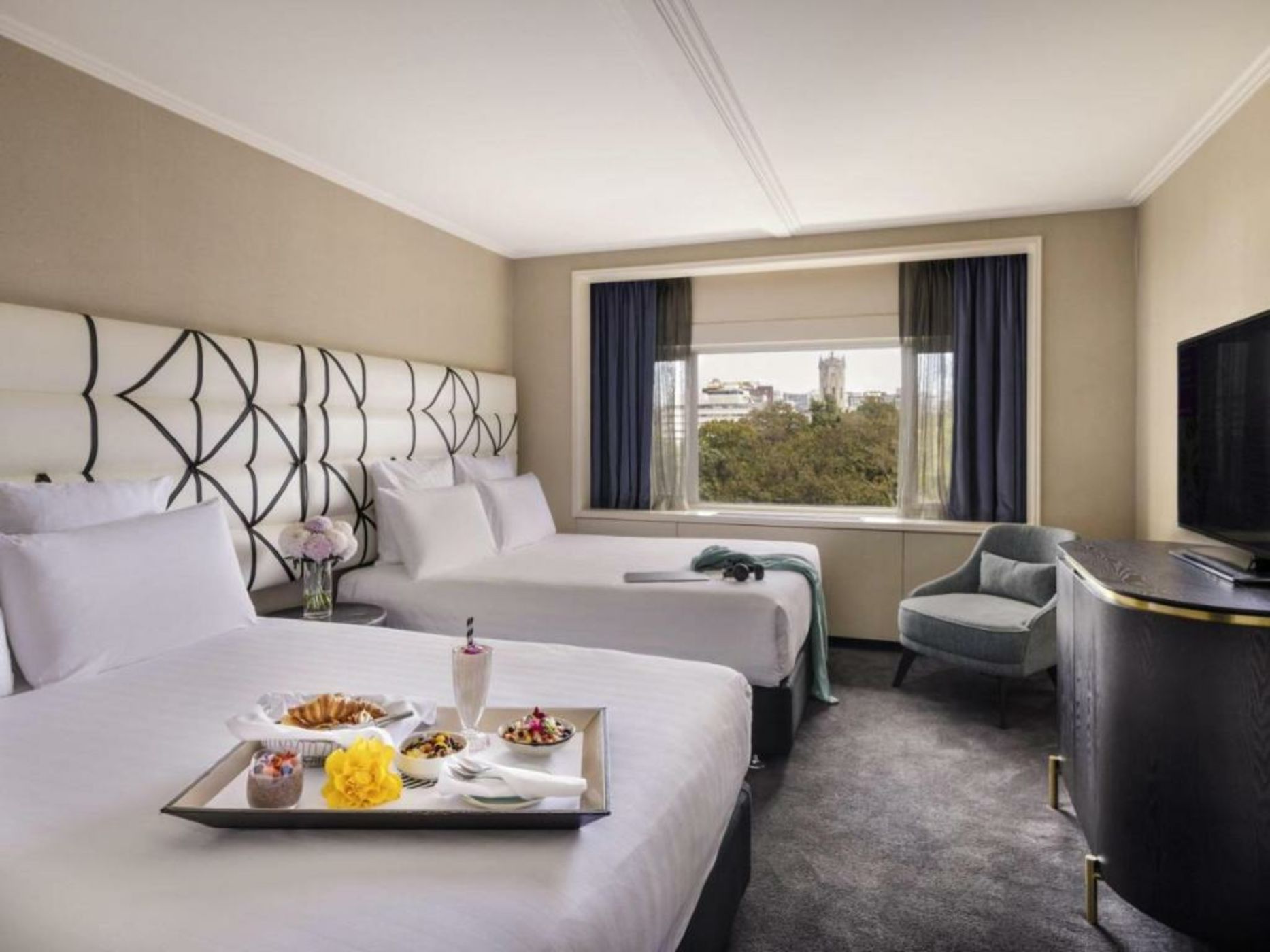 Pullman Auckland Hotel & Apartments
