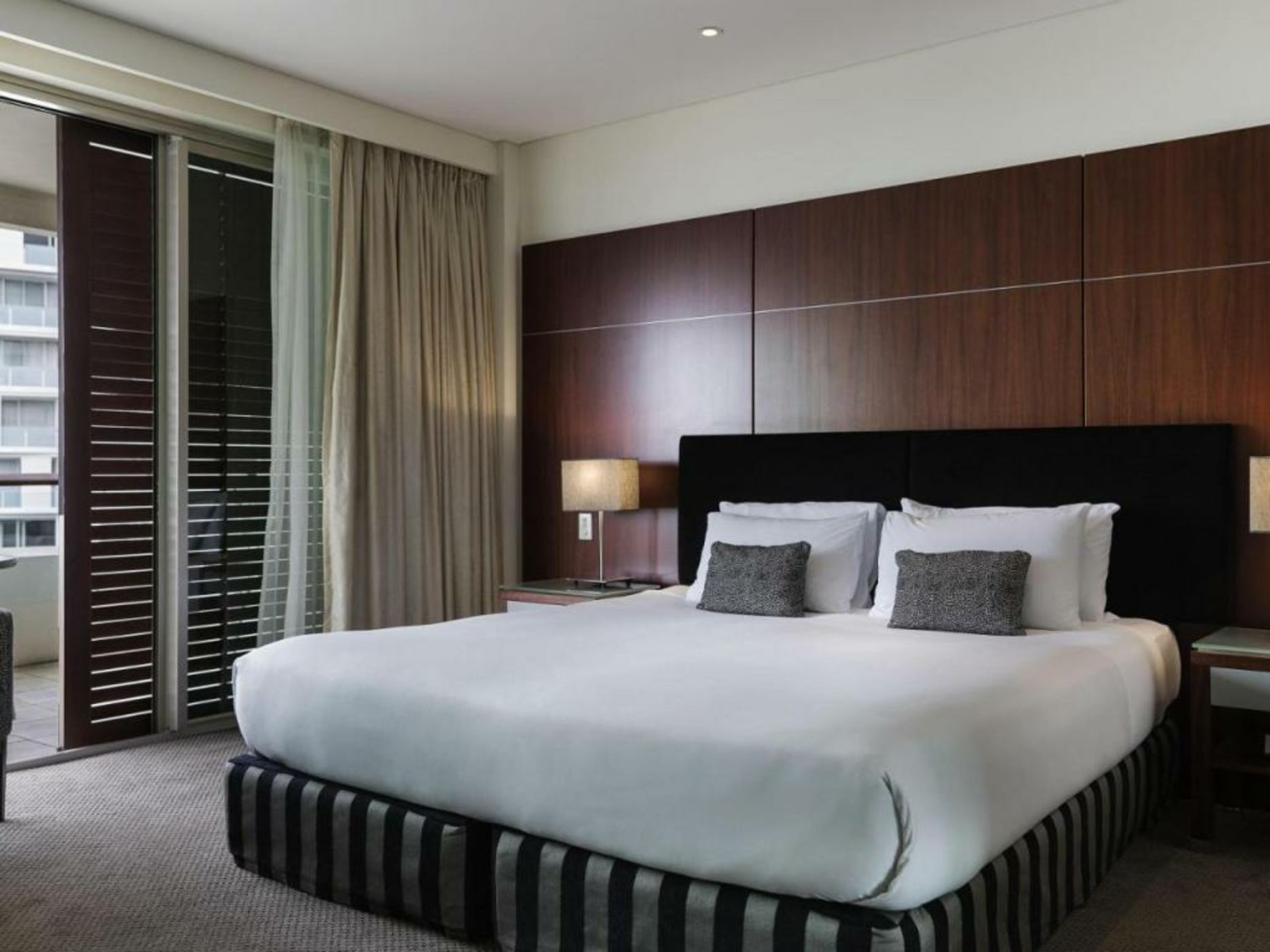 Pullman Auckland Hotel & Apartments