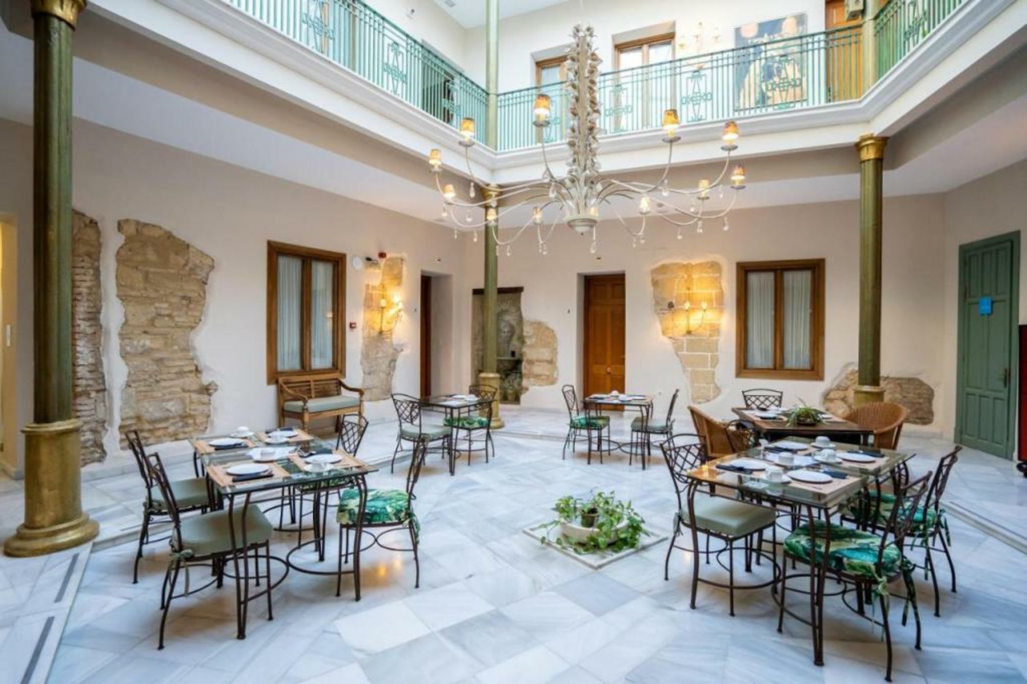 Hotel YIT Casa Grande