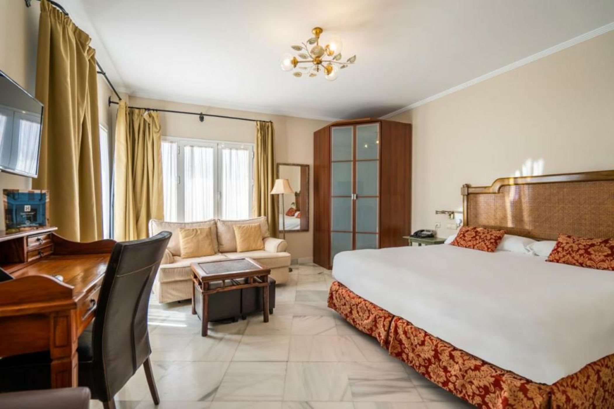 Hotel YIT Casa Grande