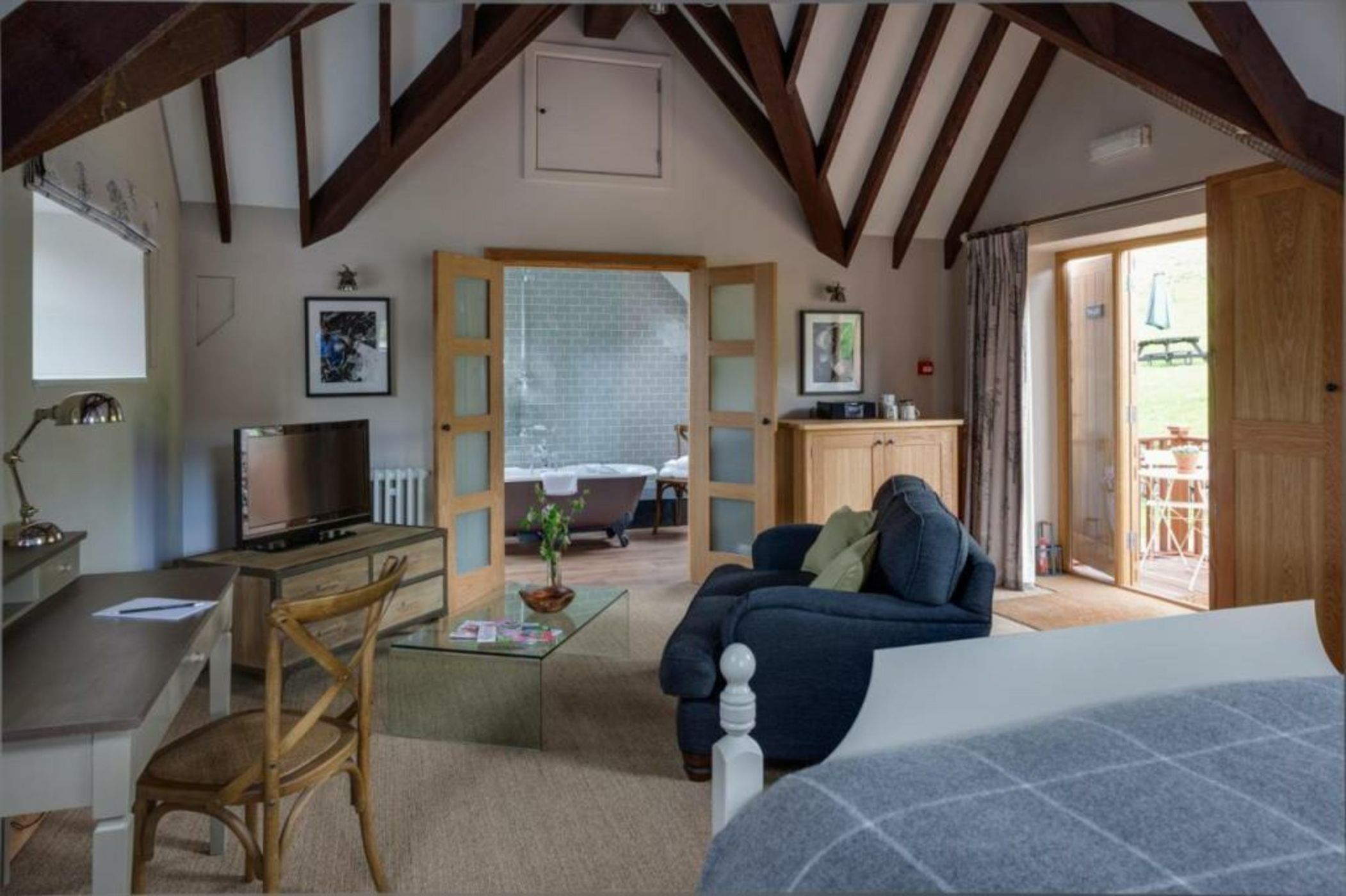 Tudor Farmhouse Hotel