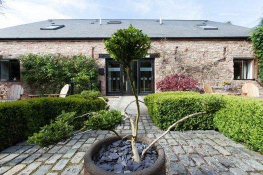 Tudor Farmhouse Hotel