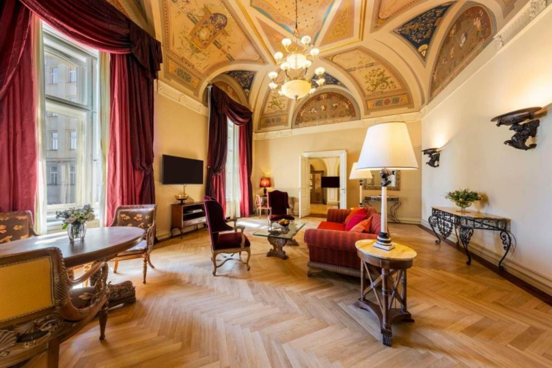 NH Collection Prague Carlo IV