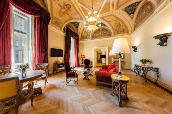 NH Collection Prague Carlo IV