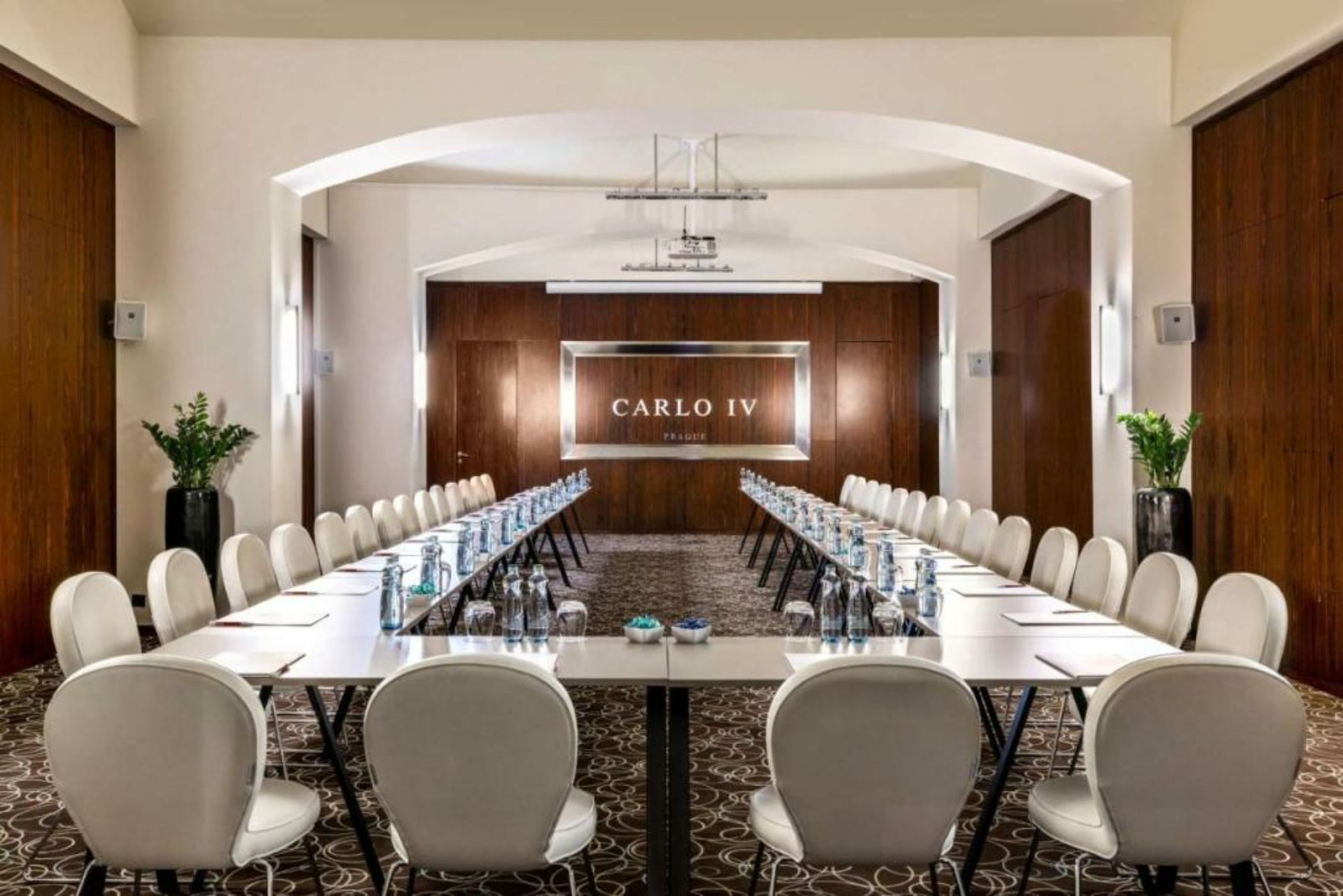NH Collection Prague Carlo IV