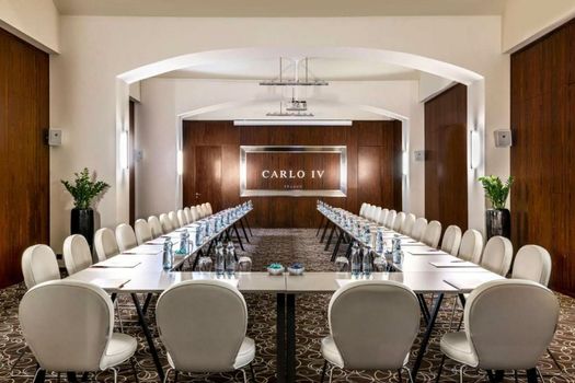 NH Collection Prague Carlo IV