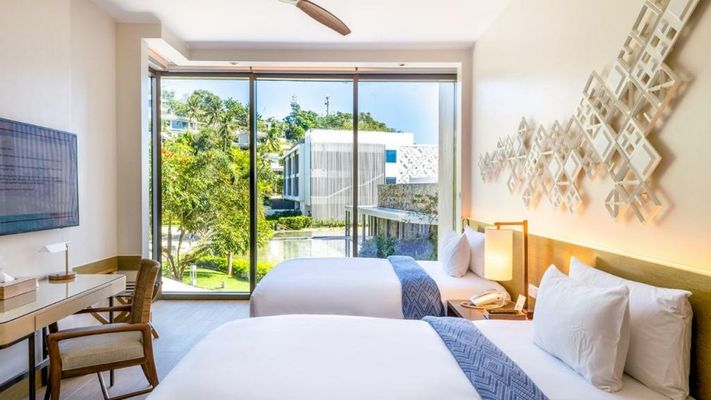 Crimson Resort and Spa Boracay