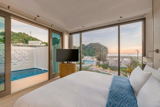 Crimson Resort and Spa Boracay