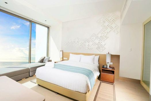 Crimson Resort and Spa Boracay