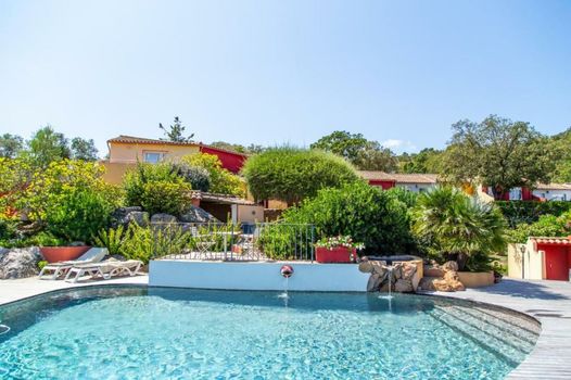 Le Roc E Fiori Hotel - Teritoria
