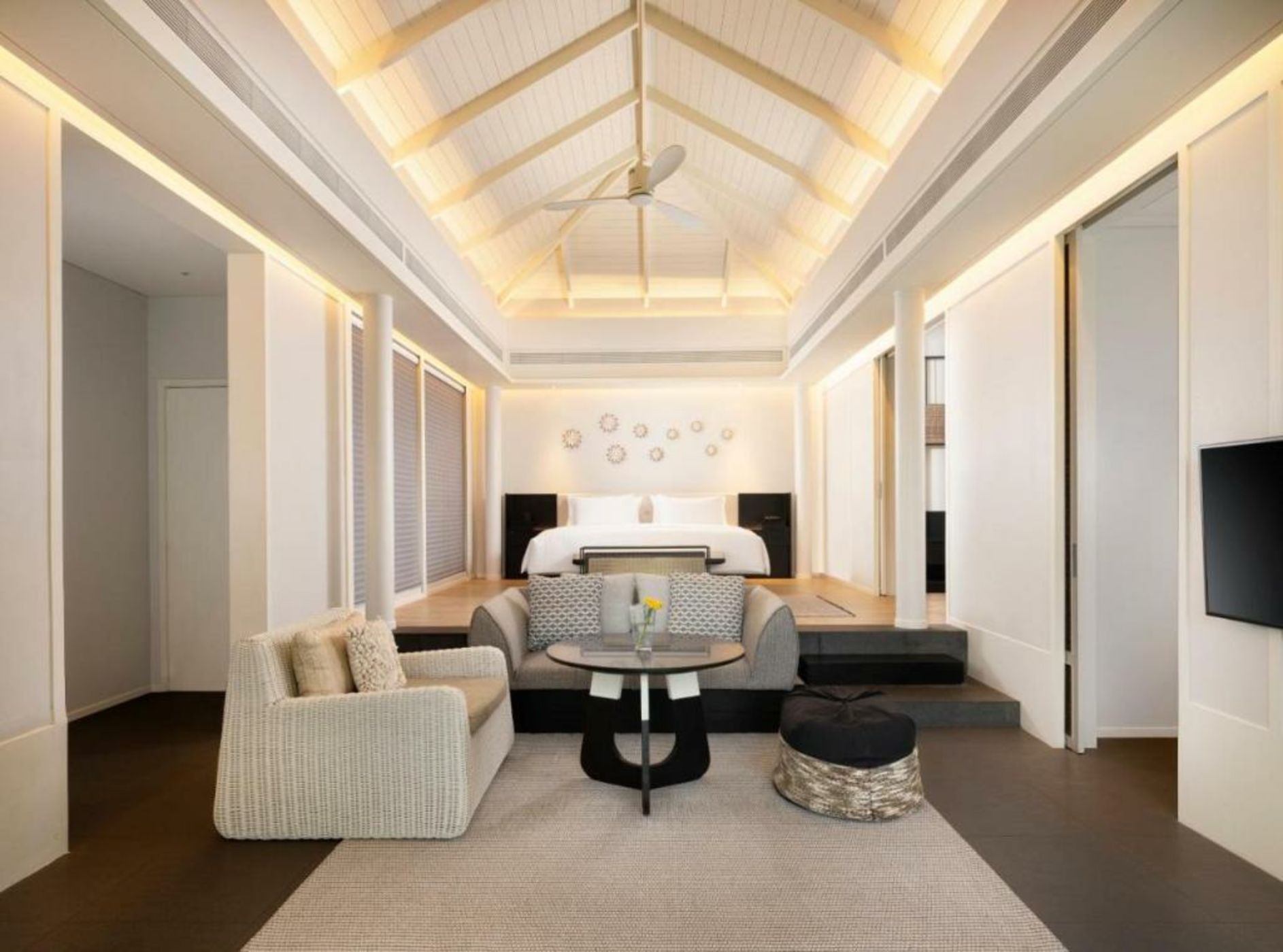 The ShellSea Krabi I Luxury Beach Front Resort & Pool Villa