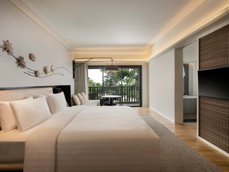 The ShellSea Krabi I Luxury Beach Front Resort & Pool Villa