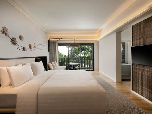 The ShellSea Krabi I Luxury Beach Front Resort & Pool Villa