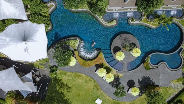 The ShellSea Krabi I Luxury Beach Front Resort & Pool Villa