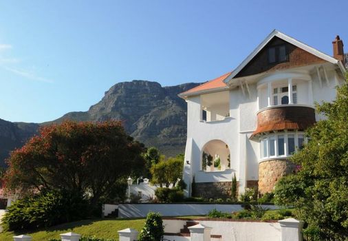 Abbey Manor Luxury Guesthouse