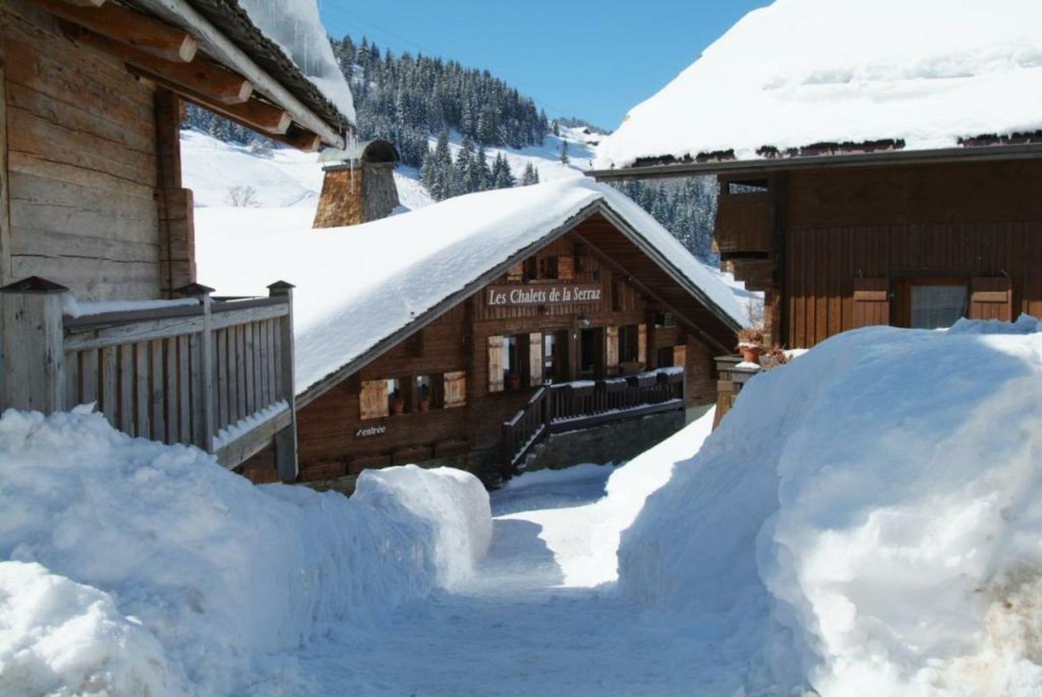 Les Chalets de la Serraz