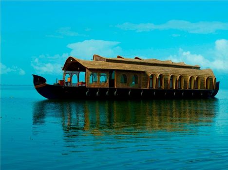 Kumarakom Lake Resort