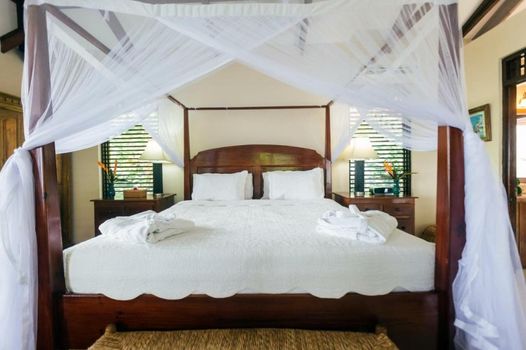 Stonefield Villa Resort
