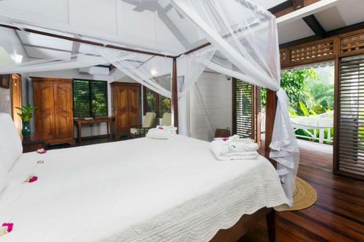 Stonefield Villa Resort