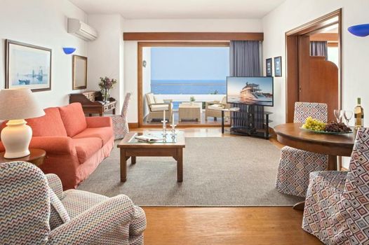 Elounda Beach Hotel & Villas, a Member of the Leading Hotels of the World