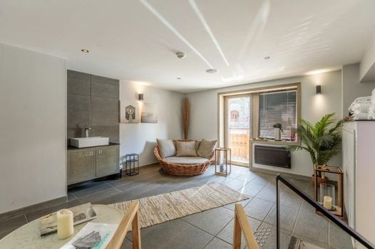 Victoria Lodge, Friendly Hotel