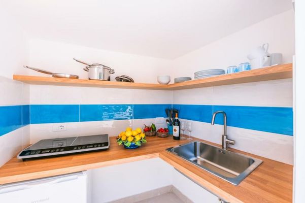 Villa Mary Suites