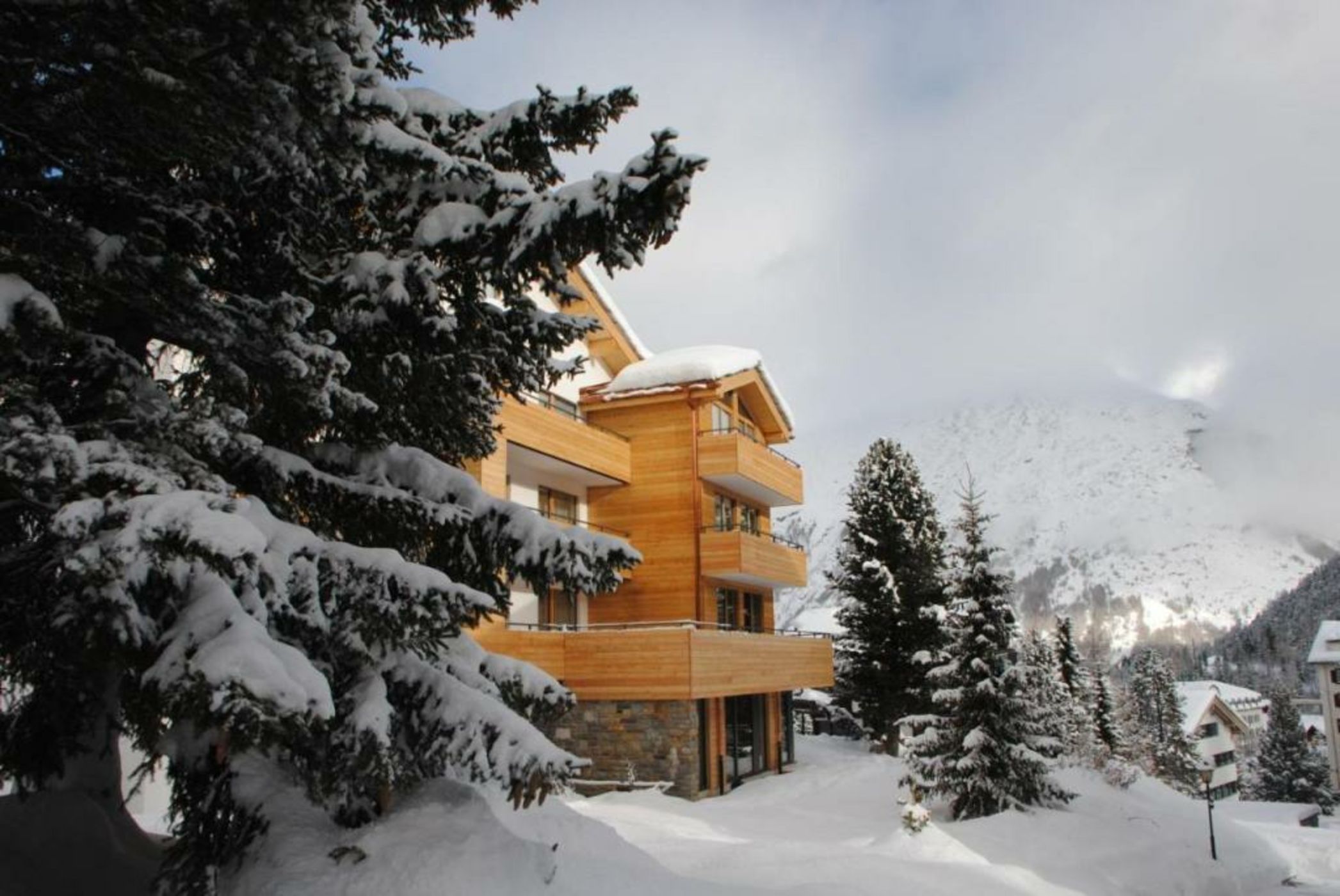 Elite Alpine Lodge - Apart & Breakfast