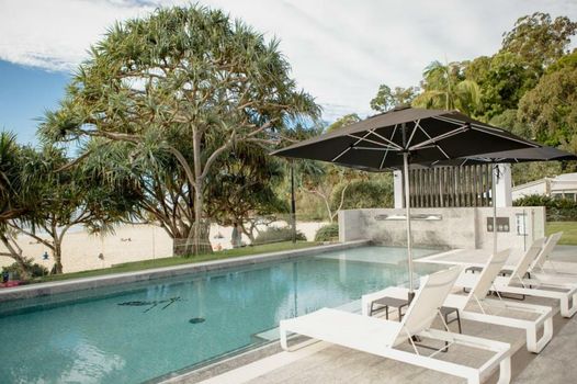 Netanya Noosa Beachfront Resort