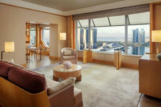 The Ritz-Carlton, Millenia Singapore