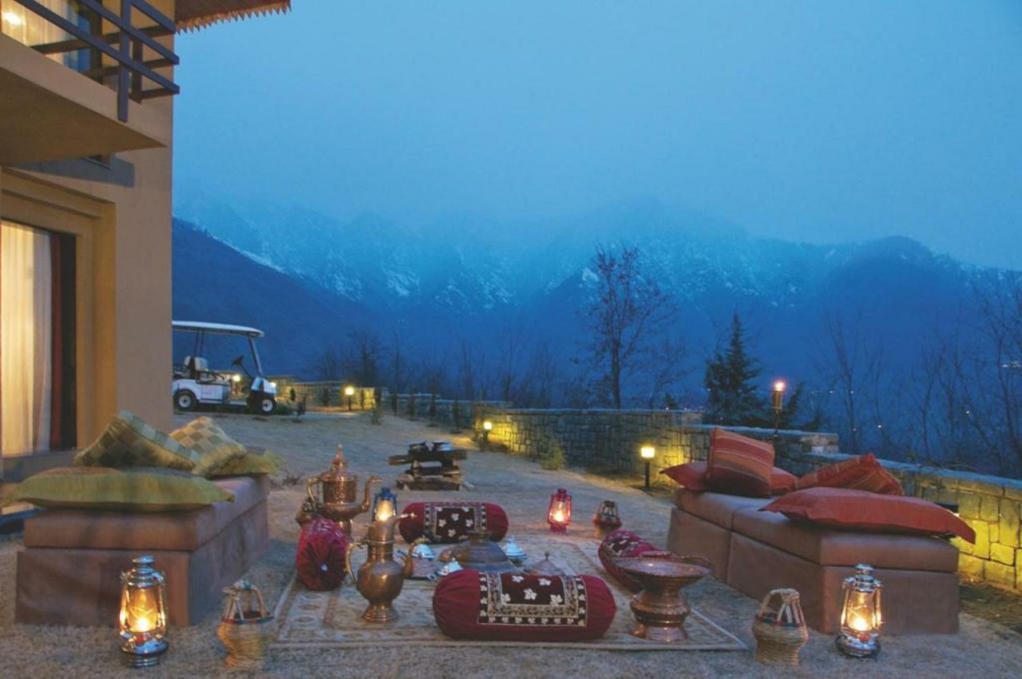 Taj Dal View Srinagar