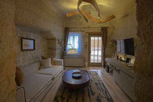 Avantgarde Refined Caves Of Cappadocia