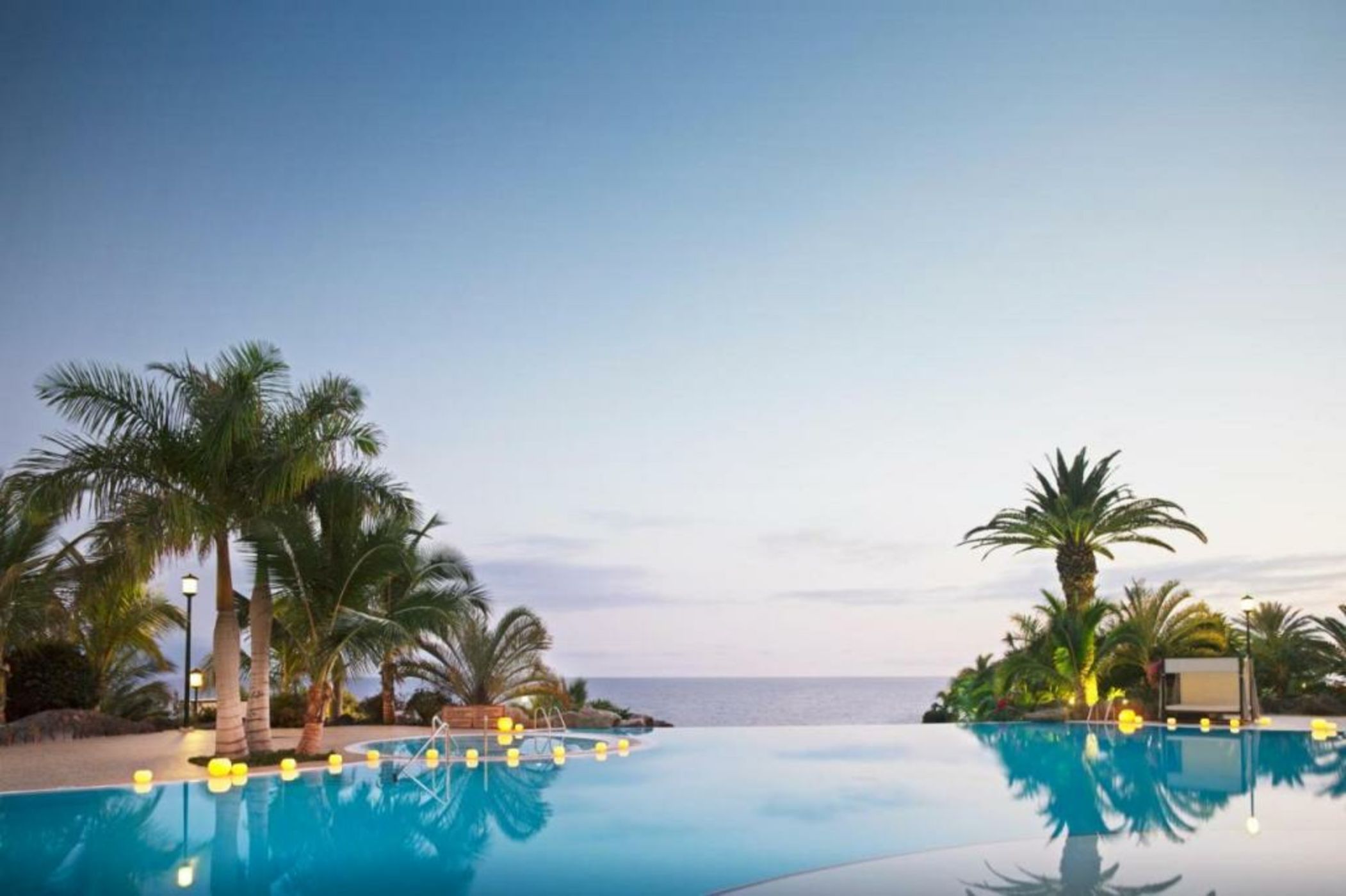 Adrián Hoteles Roca Nivaria