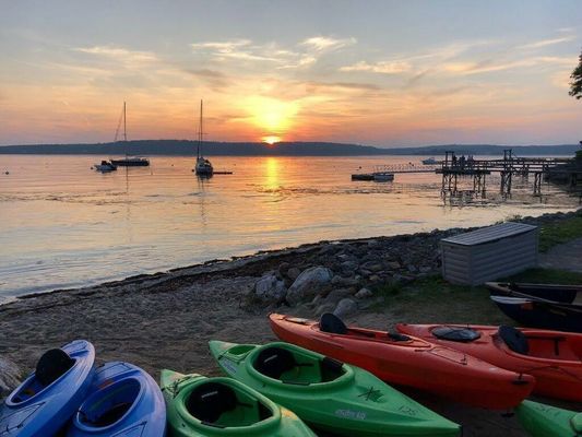 Smuggler's Cove Inn