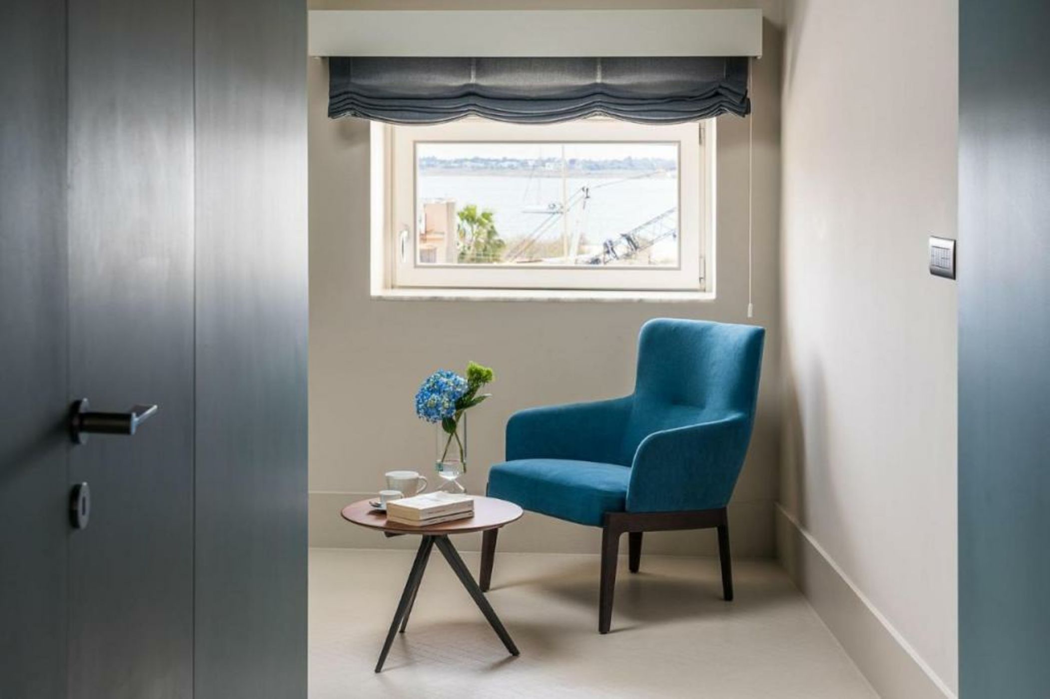 Byssus Suites