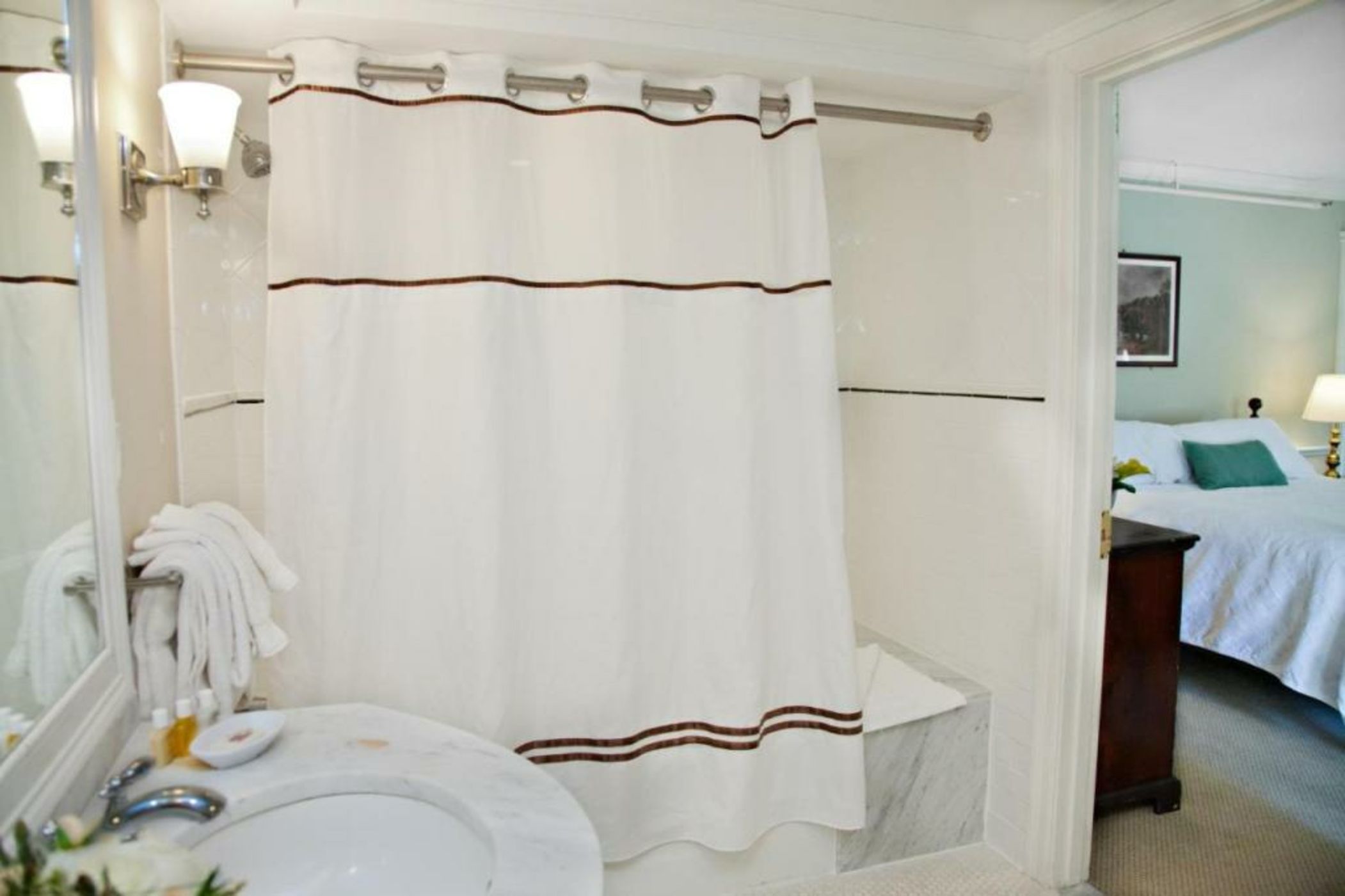 Concord's Colonial Inn