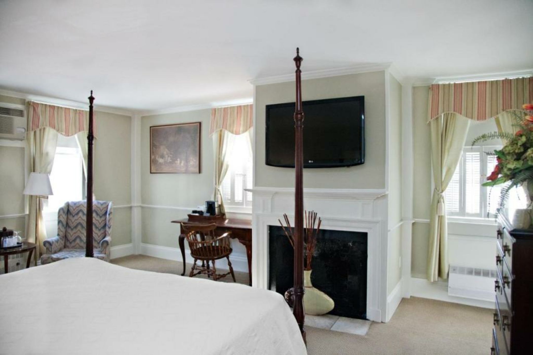 Concord's Colonial Inn