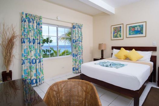 Hibiscus Lodge Hotel