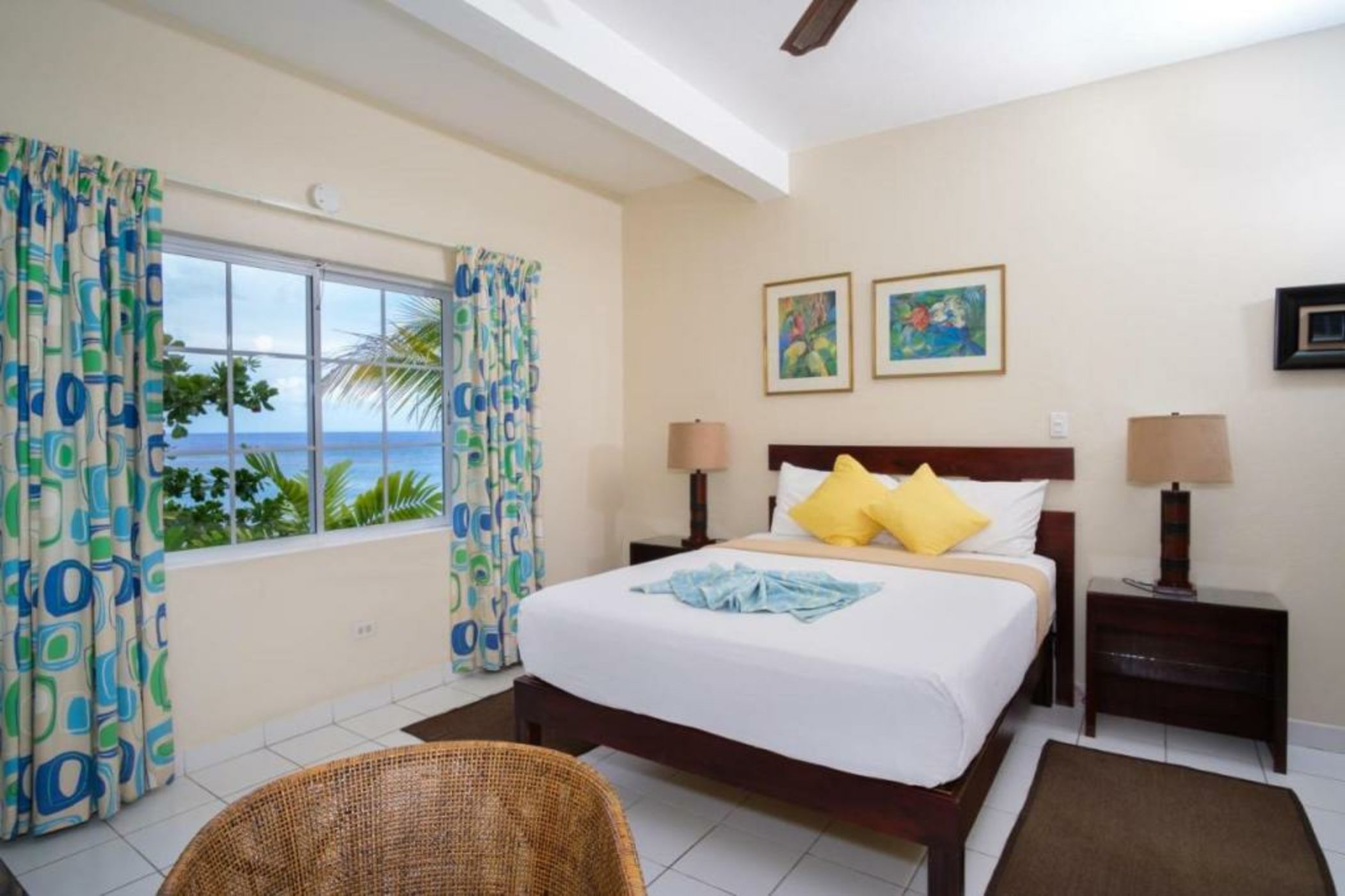 Hibiscus Lodge Hotel