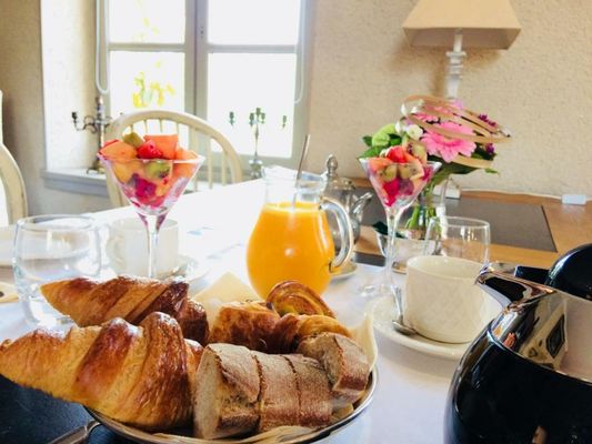 Chateau d'Origny, Chambres d'hotes et Restaurant Gastronomique