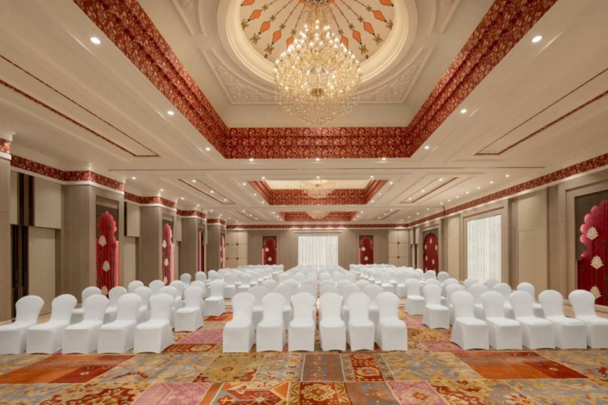 Sheraton New Delhi Hotel