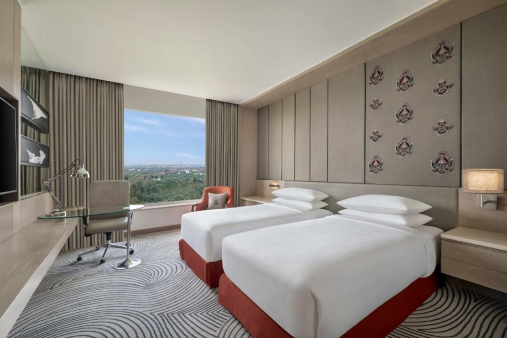 Sheraton New Delhi Hotel
