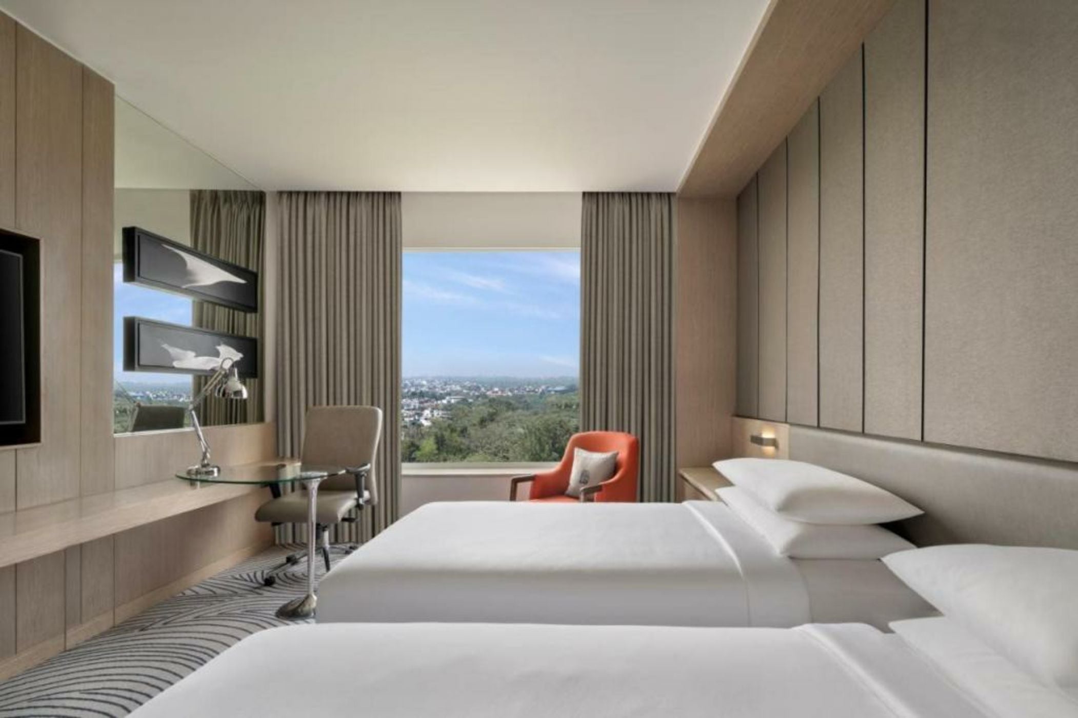 Sheraton New Delhi Hotel