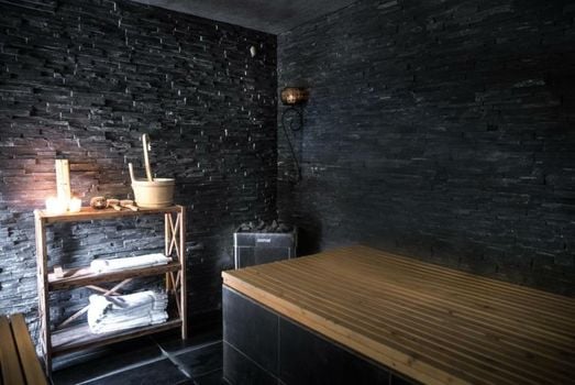 Frost and Fire Hotel